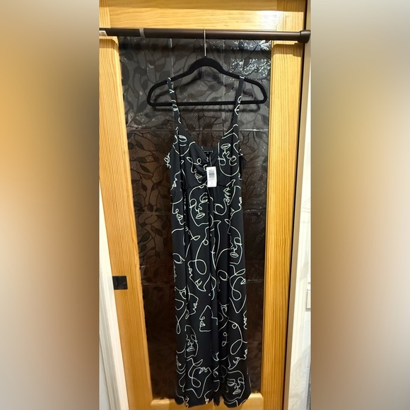 Torrid Black and White Abstract Maxi Dress Size 0 (12) - Picture 5 of 8